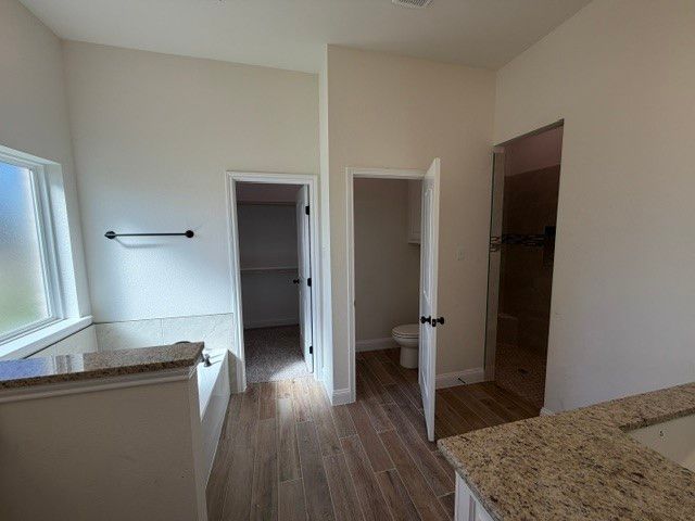 1043 Deer Island Court, Azle, TX 76020