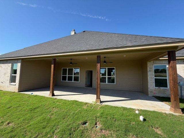 1043 Deer Island Court, Azle, TX 76020