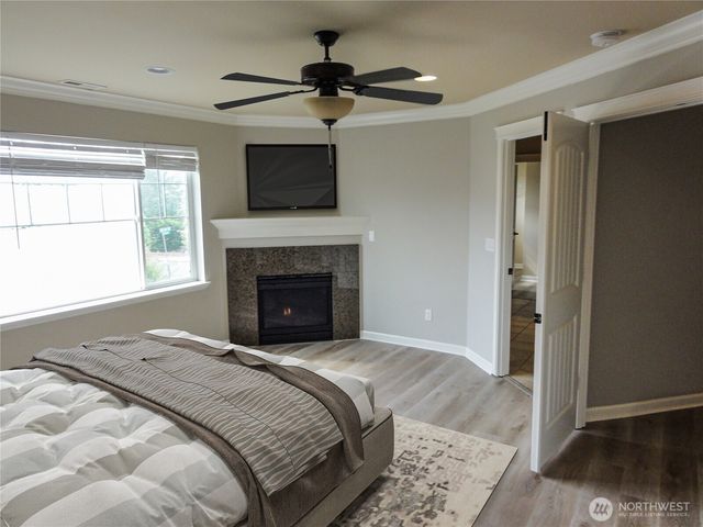 21304 SE 258th Place, Maple Valley, WA 98038