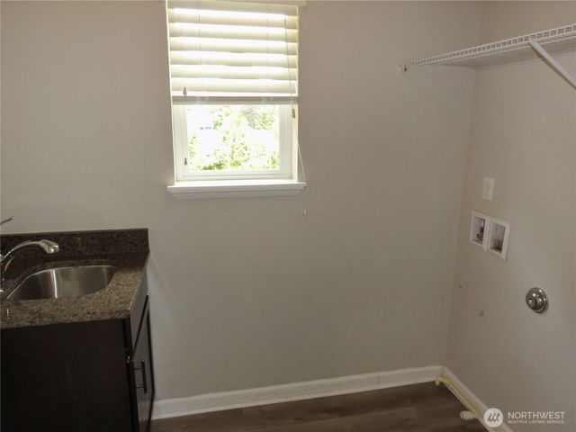 21304 SE 258th Place, Maple Valley, WA 98038