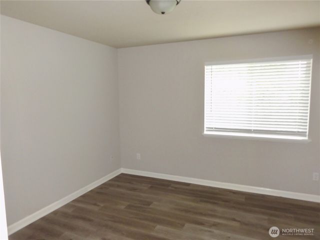 21304 SE 258th Place, Maple Valley, WA 98038