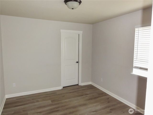 21304 SE 258th Place, Maple Valley, WA 98038