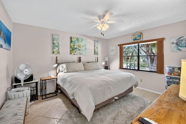 7 Southport Lane B, Boynton Beach, FL 33436