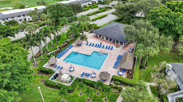 7 Southport Lane B, Boynton Beach, FL 33436