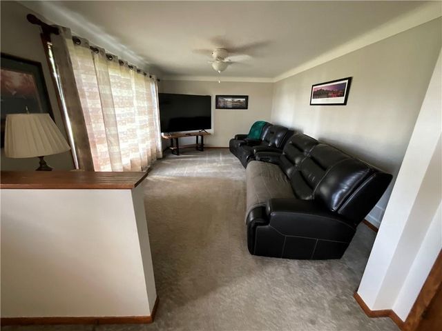 W12414 State Highway 35, Stockholm, WI 54769