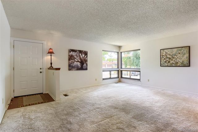 1457 S Salem Way, Aurora, CO 80012