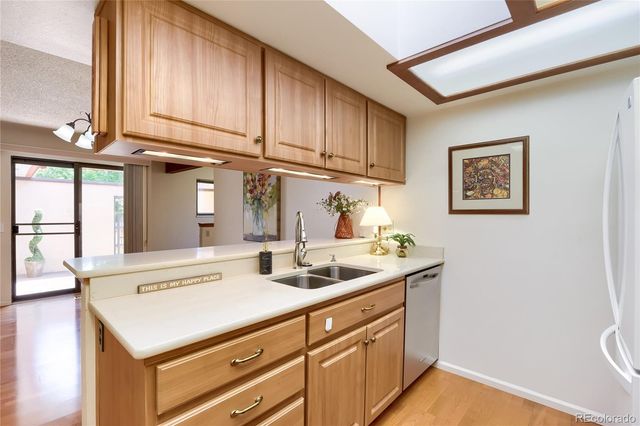 1457 S Salem Way, Aurora, CO 80012