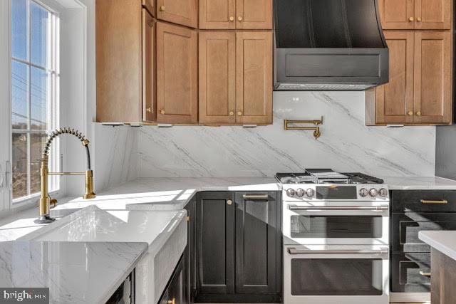 258 WESTON TER, Lititz, PA 17543