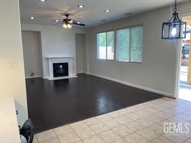 12413 Jacksonville Avenue, Bakersfield, CA 93312