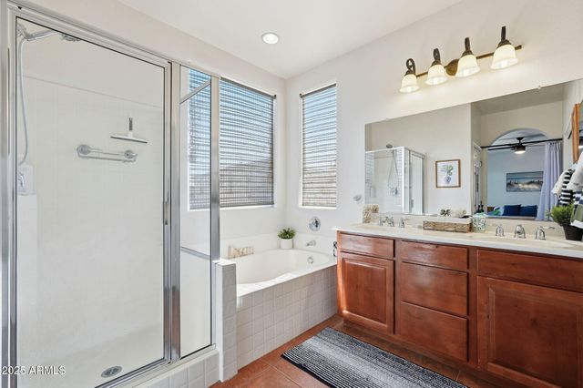 1233 E MARCELLA Lane, Gilbert, AZ 85295