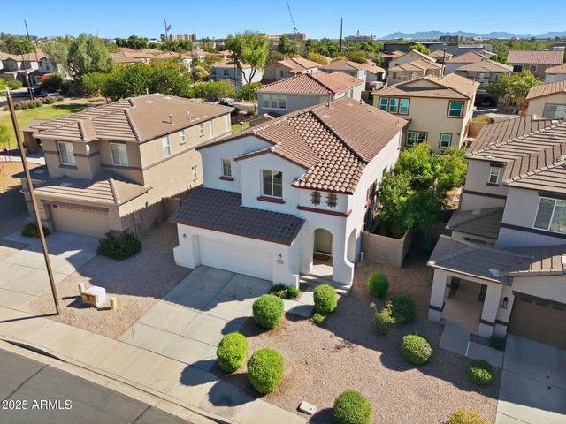 1233 E MARCELLA Lane, Gilbert, AZ 85295