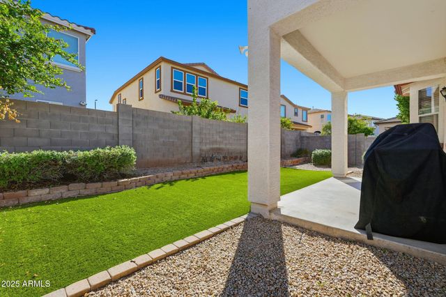 1233 E MARCELLA Lane, Gilbert, AZ 85295