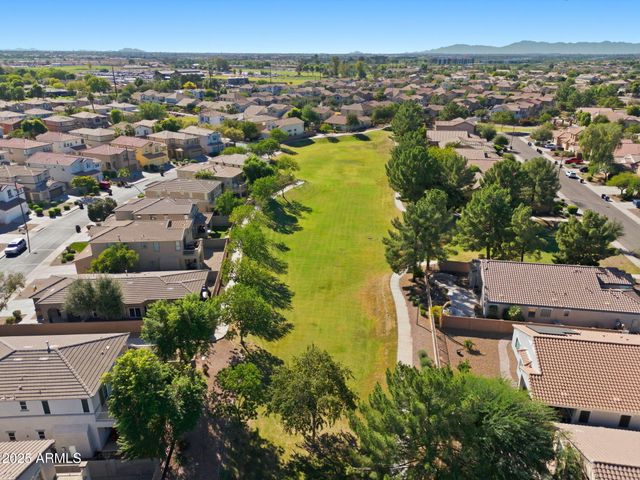 1233 E MARCELLA Lane, Gilbert, AZ 85295