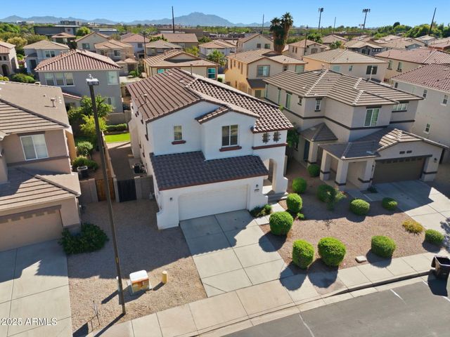 1233 E MARCELLA Lane, Gilbert, AZ 85295