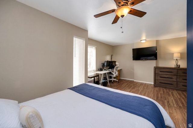 5504 S WILLOW LN, Murray, UT 84107