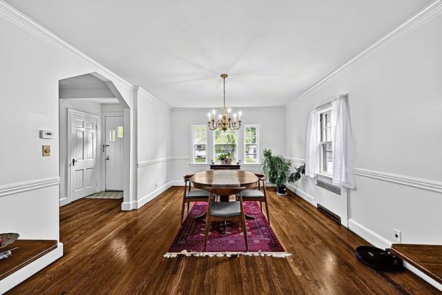 15 Crehore Rd, Newton, MA 02467
