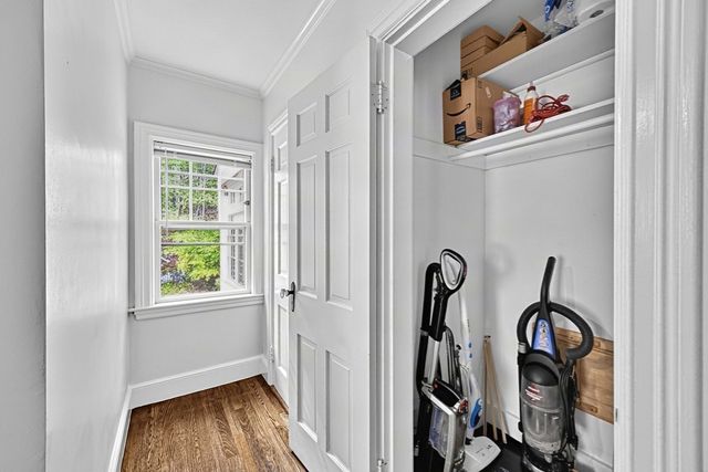 15 Crehore Rd, Newton, MA 02467