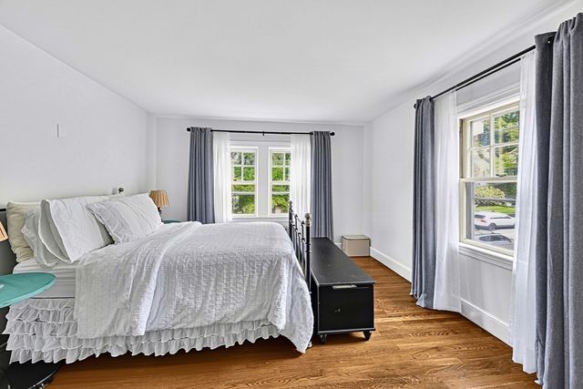 15 Crehore Rd, Newton, MA 02467