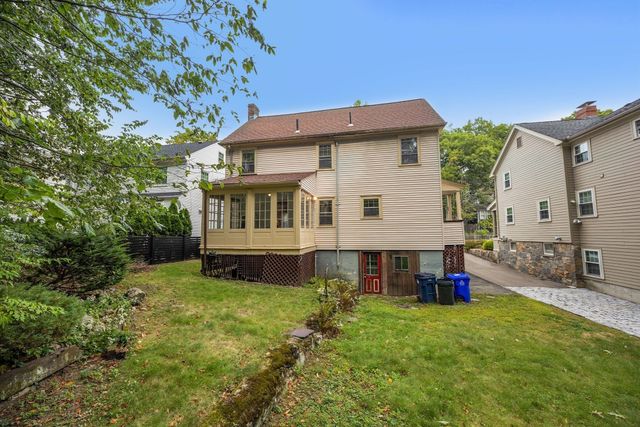 15 Crehore Rd, Newton, MA 02467