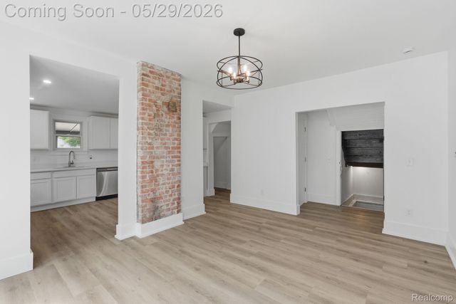 255 Poplar Street, Wyandotte, MI 48192