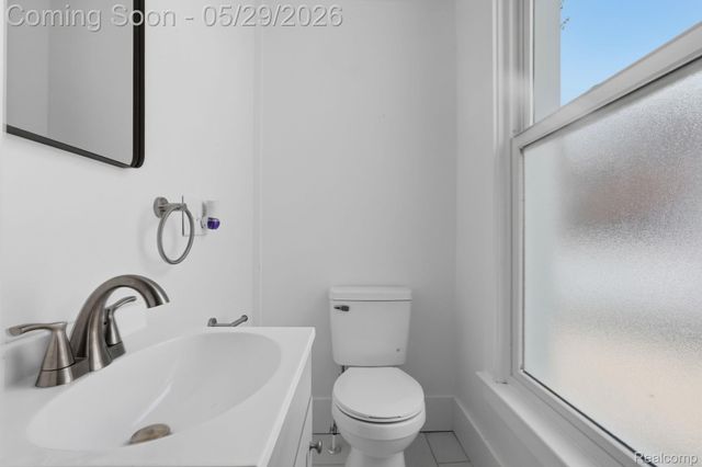 255 Poplar Street, Wyandotte, MI 48192