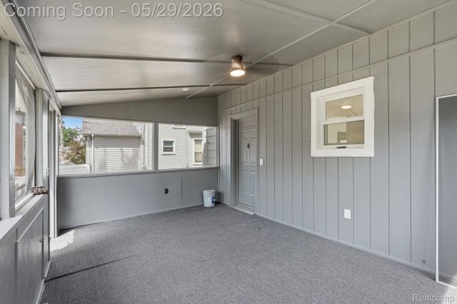 255 Poplar Street, Wyandotte, MI 48192