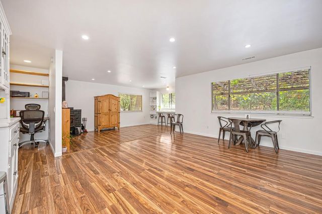 15851 Mcelroy Rd, Meadow Vista, CA 95722