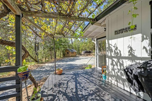 15851 Mcelroy Rd, Meadow Vista, CA 95722