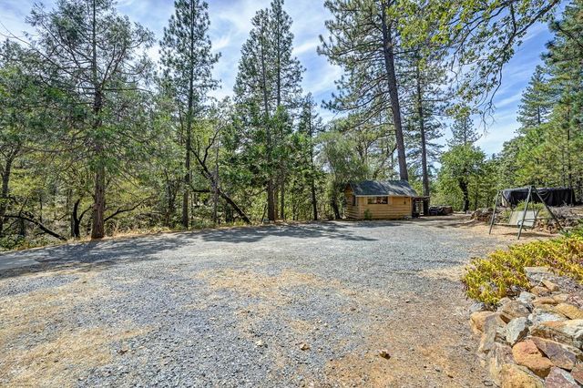 15851 Mcelroy Rd, Meadow Vista, CA 95722