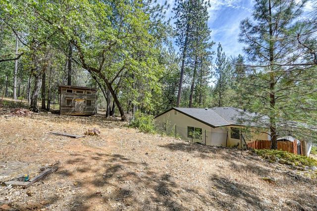 15851 Mcelroy Rd, Meadow Vista, CA 95722