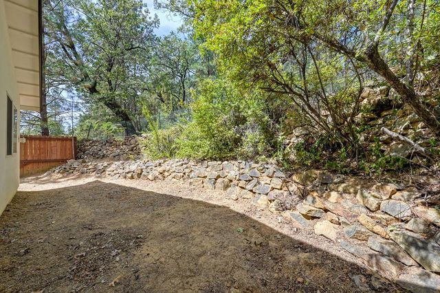 15851 Mcelroy Rd, Meadow Vista, CA 95722