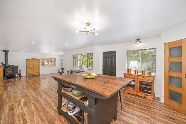 15851 Mcelroy Rd, Meadow Vista, CA 95722