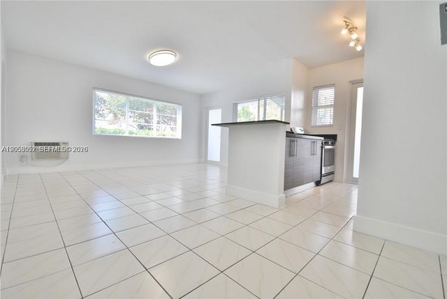 535 73rd St 1-8, Miami Beach, FL 33141