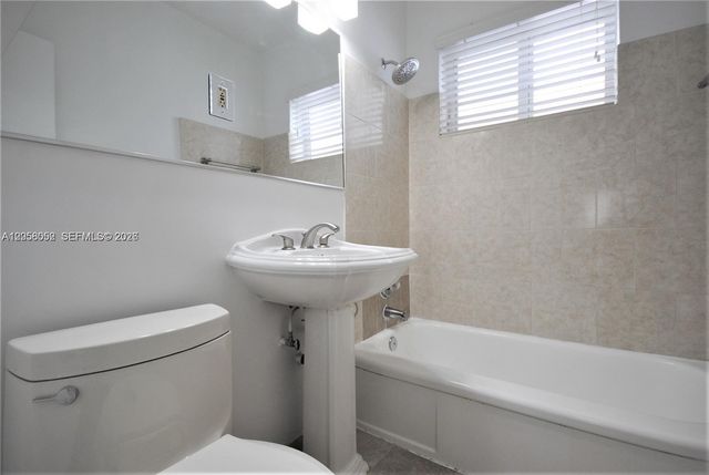 535 73rd St 1-8, Miami Beach, FL 33141