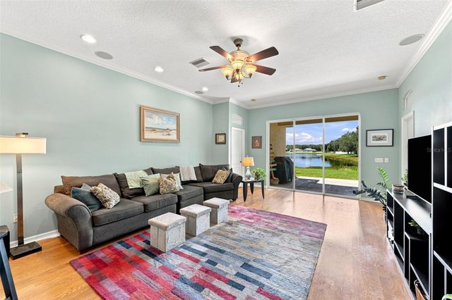 18022 LAKE REFLECTIONS BOULEVARD, Lutz, FL 33558