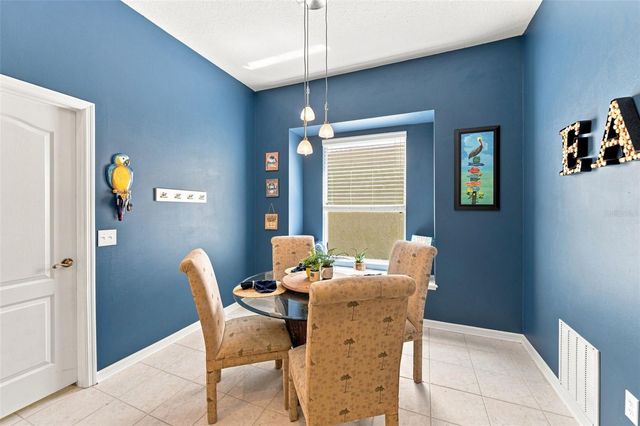 18022 LAKE REFLECTIONS BOULEVARD, Lutz, FL 33558