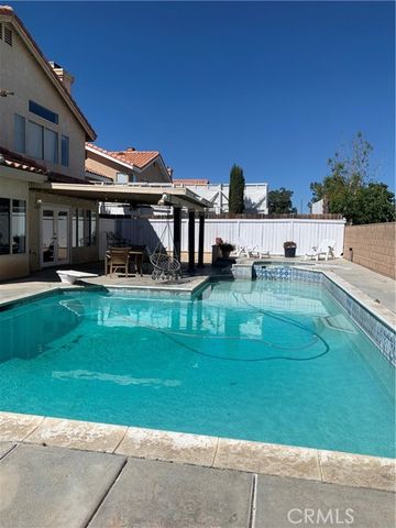 12350 Roadrunner, Victorville, CA 92392