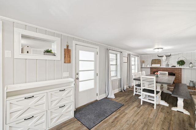 190 Meadowbrook Lane, Defuniak Springs, FL 32435