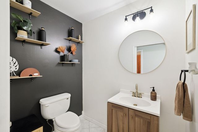 190 Meadowbrook Lane, Defuniak Springs, FL 32435