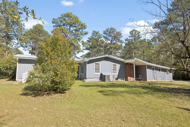 190 Meadowbrook Lane, Defuniak Springs, FL 32435