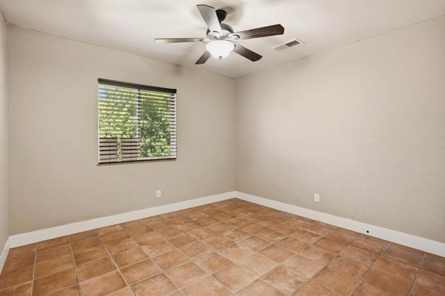 3870 E Nevada Avenue, Fresno, CA 93702