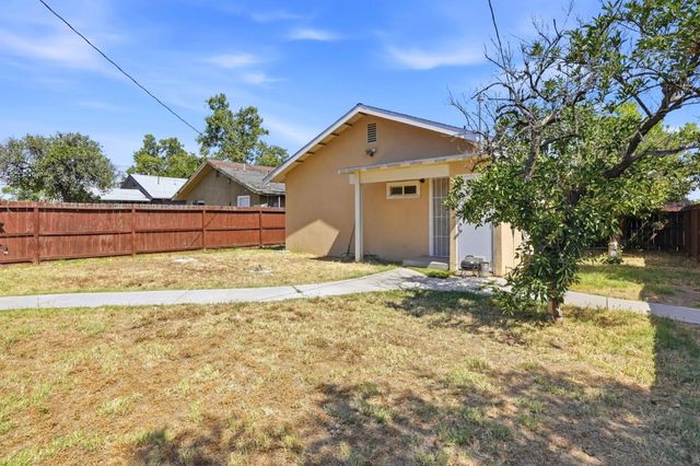 3870 E Nevada Avenue, Fresno, CA 93702