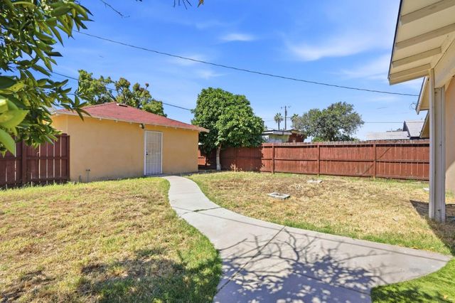 3870 E Nevada Avenue, Fresno, CA 93702