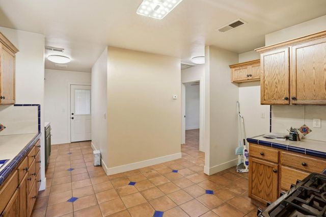 3870 E Nevada Avenue, Fresno, CA 93702