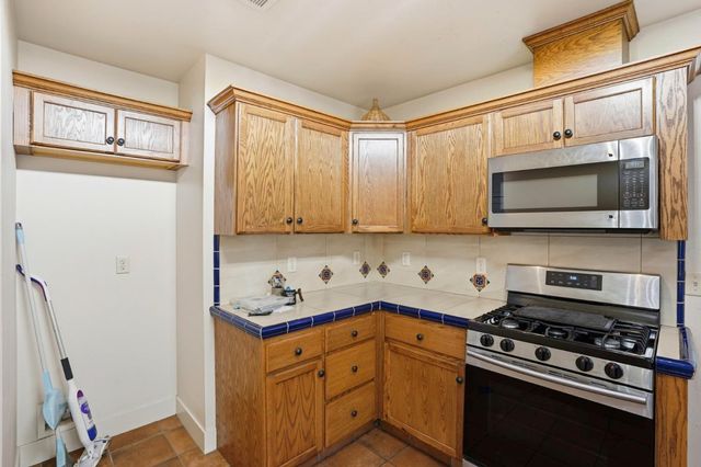 3870 E Nevada Avenue, Fresno, CA 93702