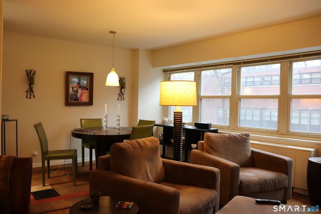 31 Woodland Street 1J, Hartford, CT 06111