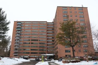 31 Woodland Street 1J, Hartford, CT 06111