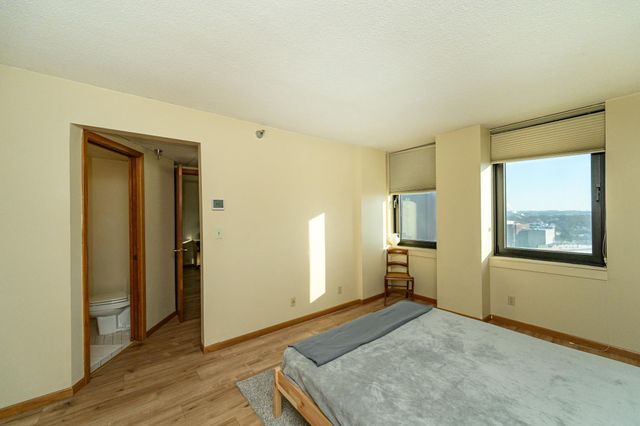 220 Broadway Avenue S 1112, Rochester, MN 55904