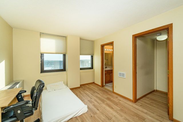 220 Broadway Avenue S 1112, Rochester, MN 55904