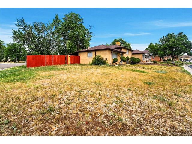 1699 S Winona Ct, Denver, CO 80219
